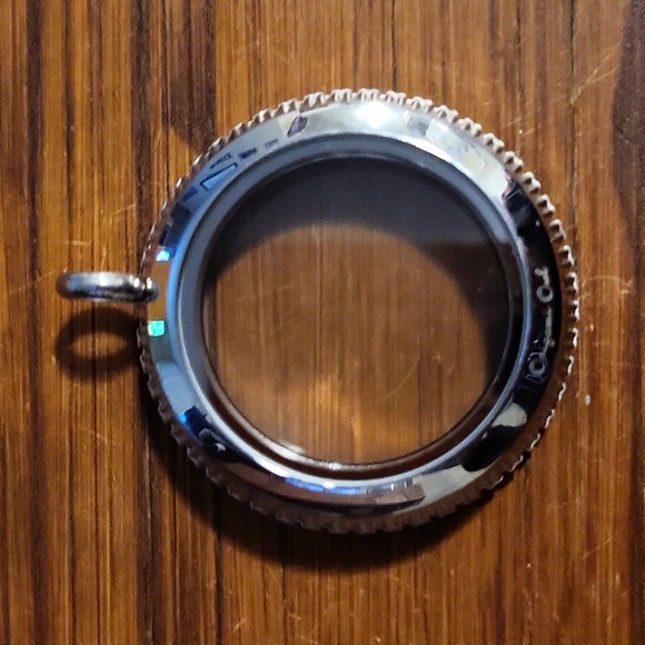 Origami Owl beaded charm holder front and back - Picture 2 of 3